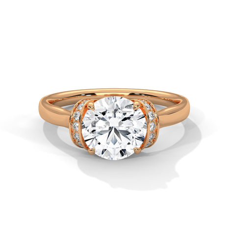 Luna Embrace Round Diamond Ring