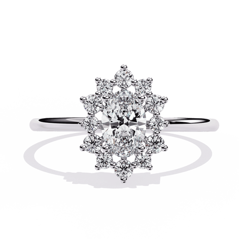 Celistra Crown Oval Ring